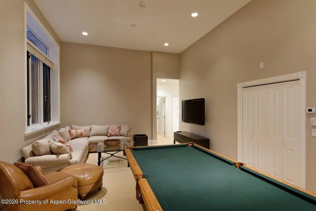 19 of 33 - 334 W Hallam Street, Aspen, CO
