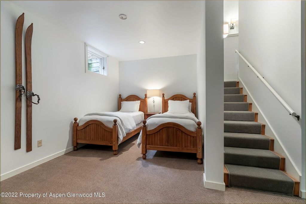 31 of 33 - 334 W Hallam Street, Aspen, CO