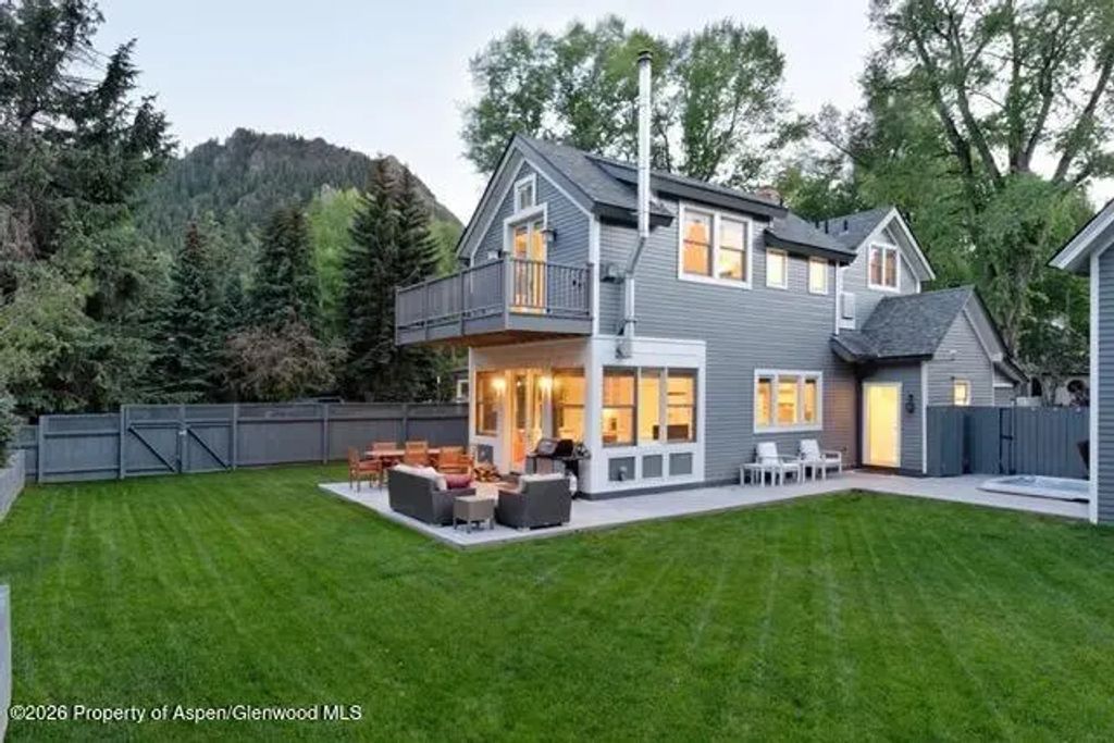 32 of 33 - 334 W Hallam Street, Aspen, CO