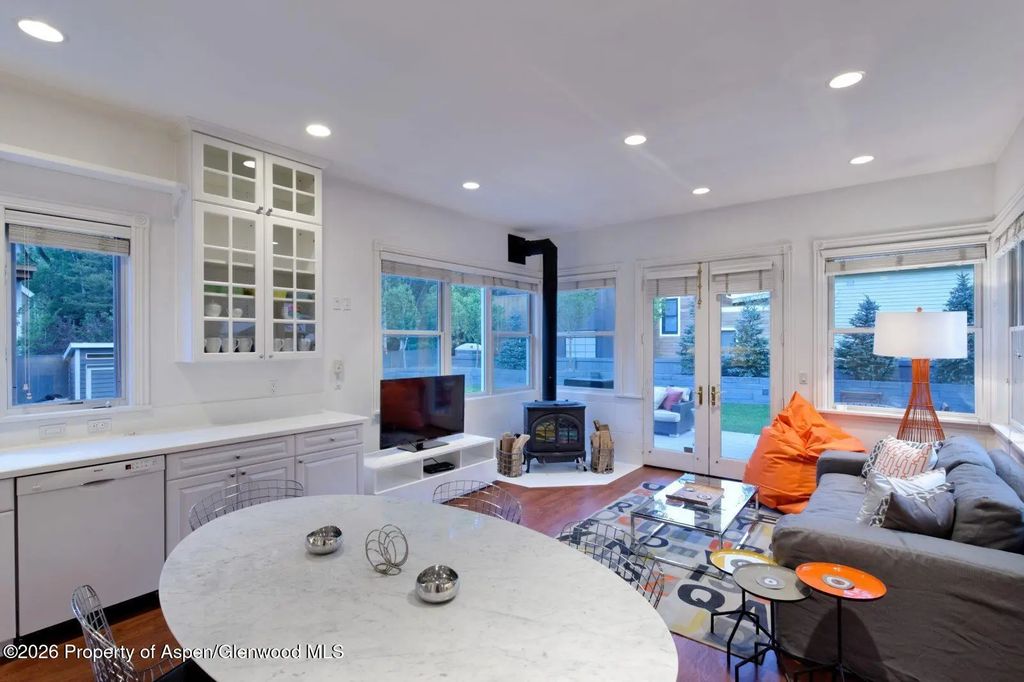 8 of 33 - 334 W Hallam Street, Aspen, CO