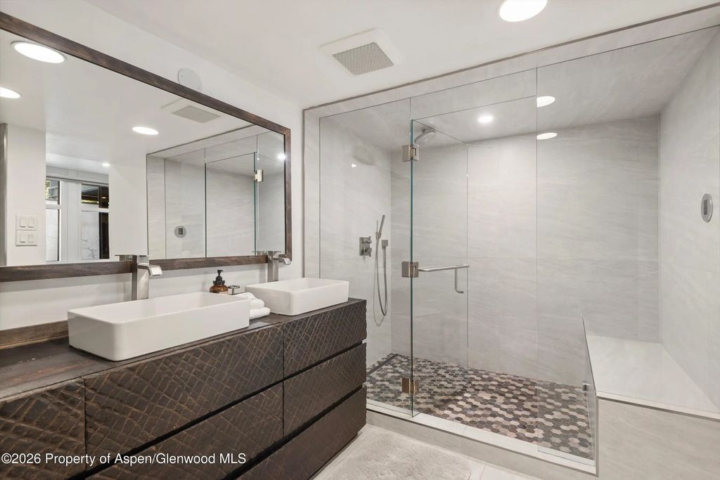 14 of 33 - 800 S Mill Street 101-c, Aspen, CO