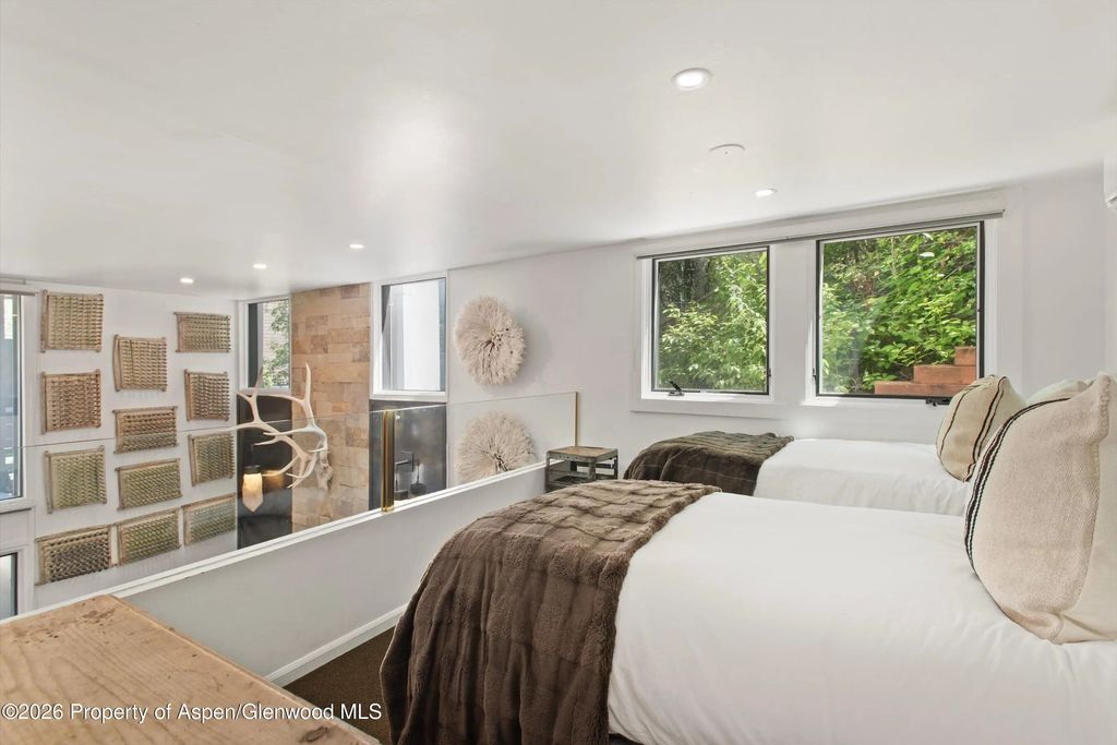 15 of 33 - 800 S Mill Street 101-c, Aspen, CO