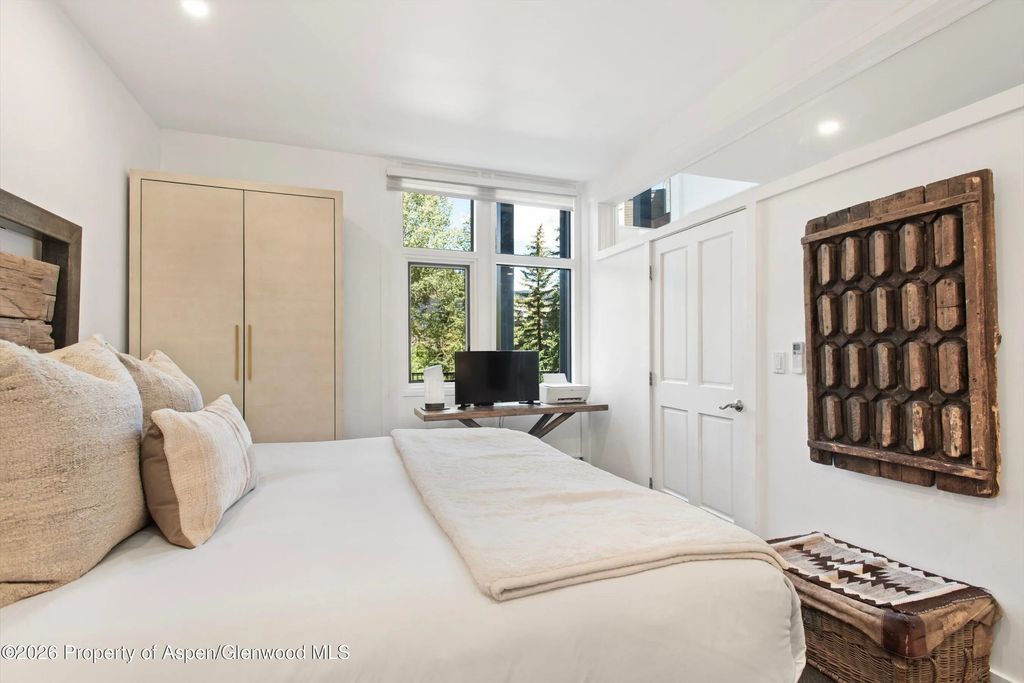 20 of 33 - 800 S Mill Street 101-c, Aspen, CO