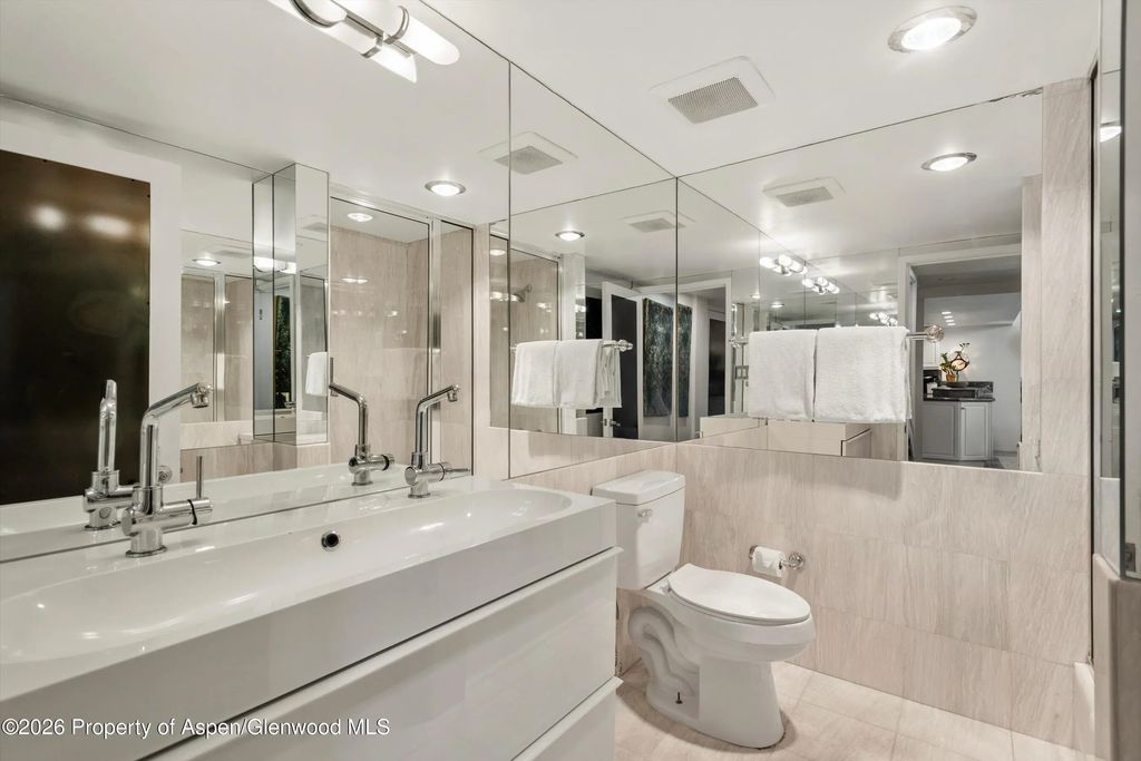 21 of 33 - 800 S Mill Street 101-c, Aspen, CO