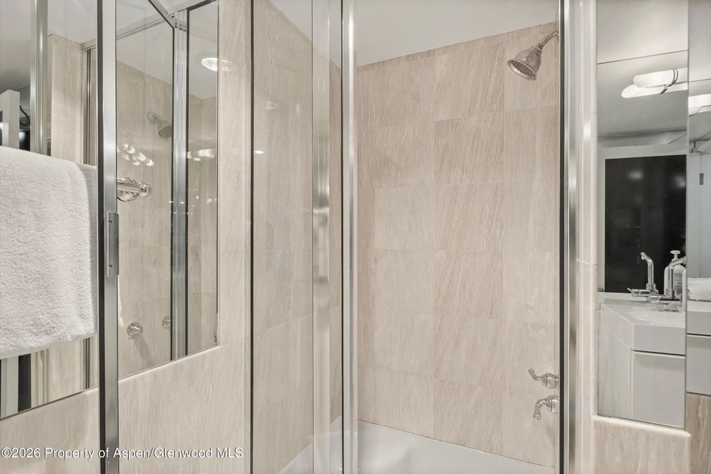 22 of 33 - 800 S Mill Street 101-c, Aspen, CO