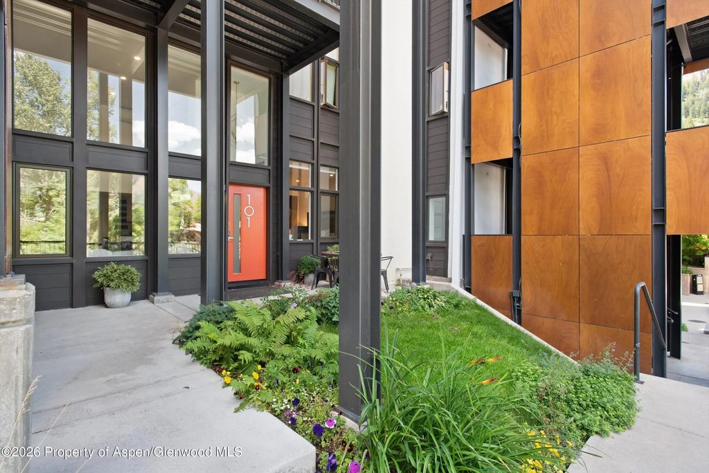28 of 33 - 800 S Mill Street 101-c, Aspen, CO
