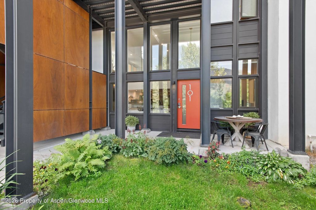 29 of 33 - 800 S Mill Street 101-c, Aspen, CO