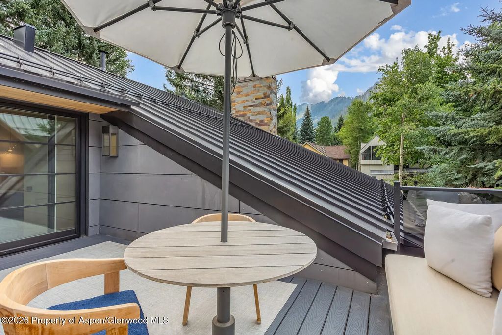 15 of 39 - 500 W Smuggler Street, Aspen, CO