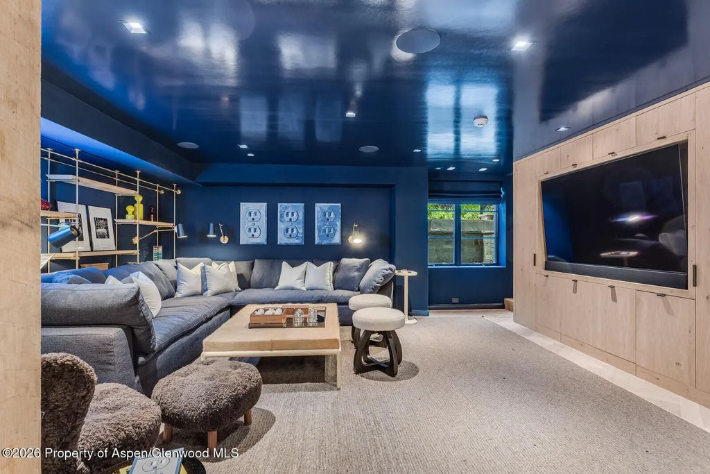 20 of 39 - 500 W Smuggler Street, Aspen, CO