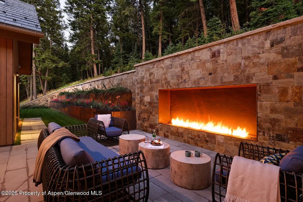 17 of 35 - 991 Moore Drive, Aspen, CO