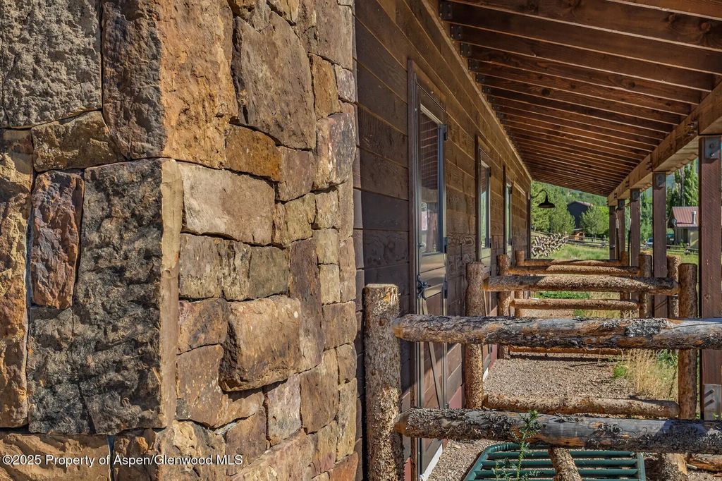 35 of 59 - 902/904 Sopris Creek Road, Basalt, CO