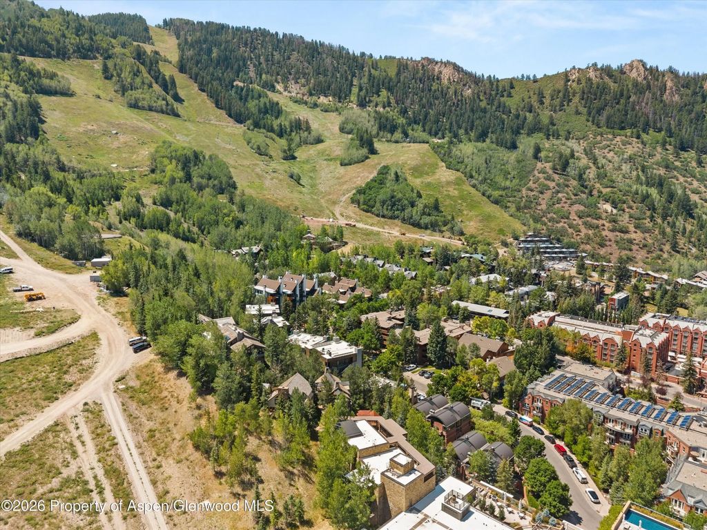 38 of 46 - 728 S Galena Street 202-b, Aspen, CO