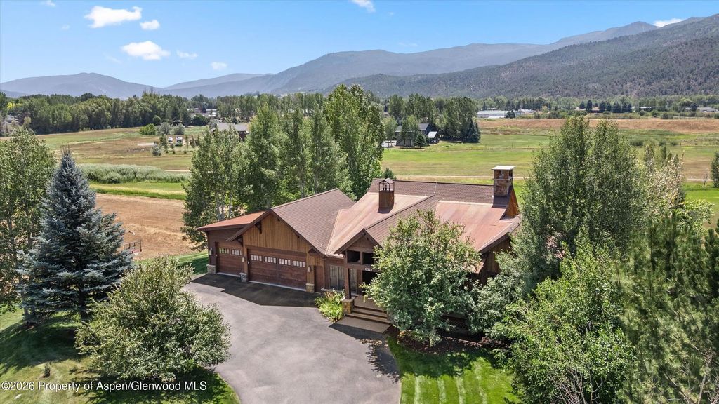 521 Larkspur Drive, Carbondale