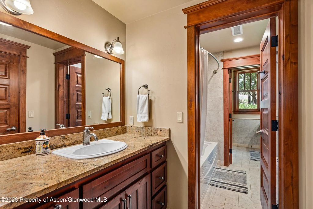 21 of 30 - 521 Larkspur Drive, Carbondale, CO