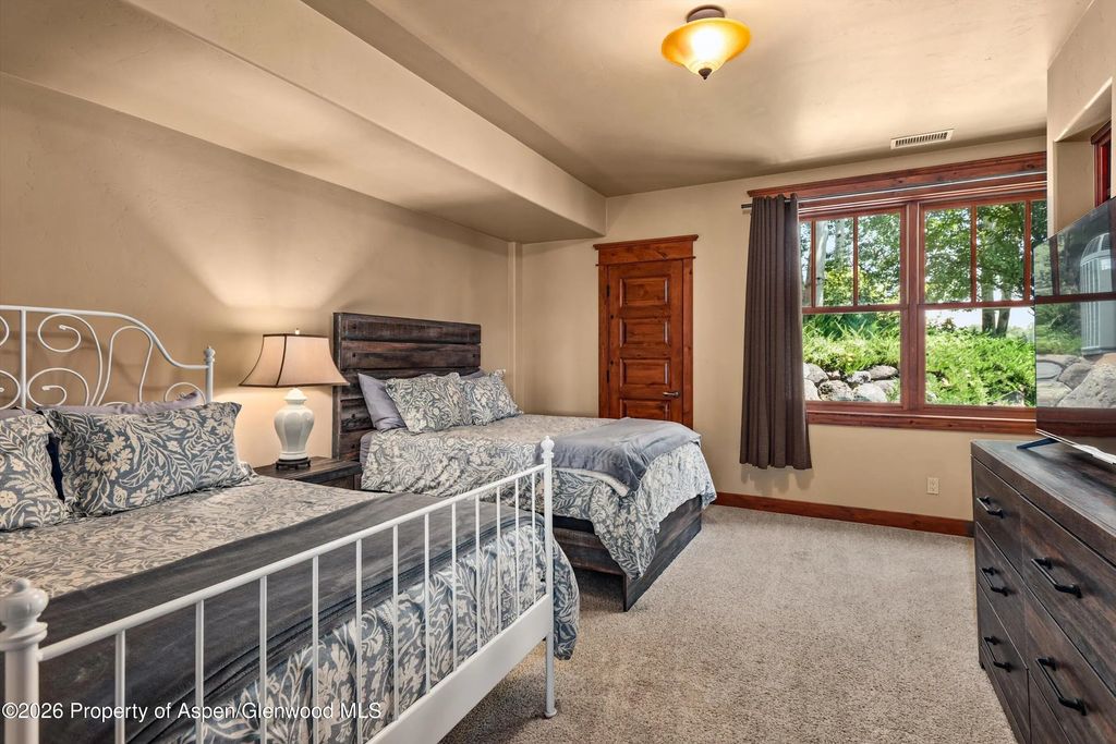 22 of 30 - 521 Larkspur Drive, Carbondale, CO