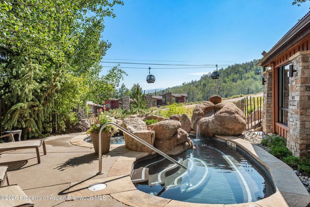 13 of 20 - 400 Wood Road H-2113, Snowmass Village, CO