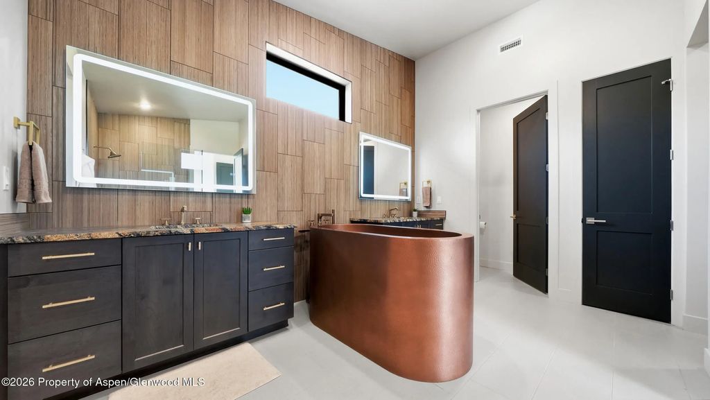 34 of 64 - 1566 River Bend Way, Glenwood Springs, CO