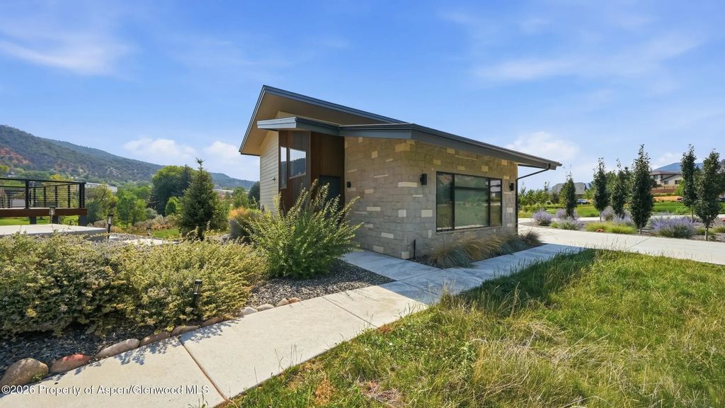 8 of 64 - 1566 River Bend Way, Glenwood Springs, CO