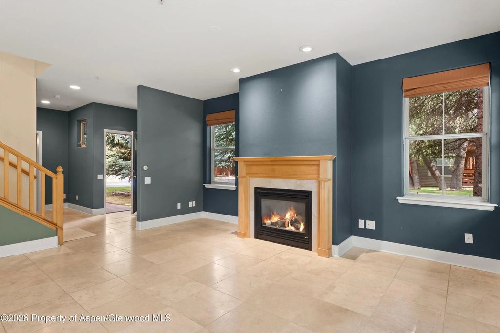 13 of 40 - 610 Evans Court, Basalt, CO