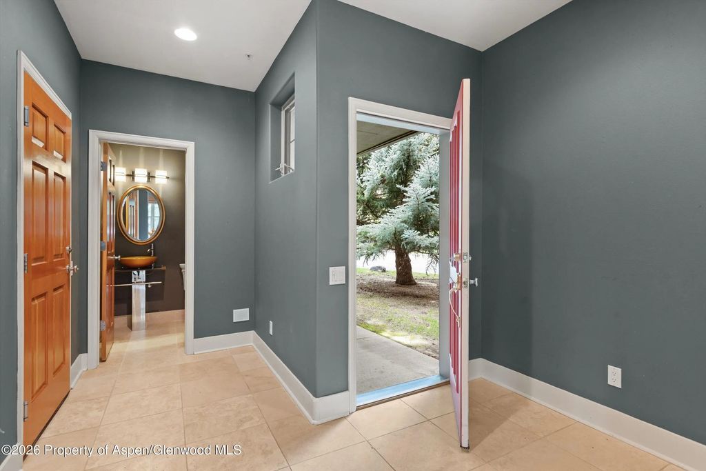 14 of 40 - 610 Evans Court, Basalt, CO