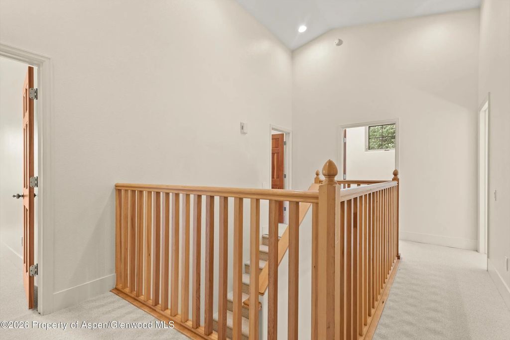 29 of 40 - 610 Evans Court, Basalt, CO