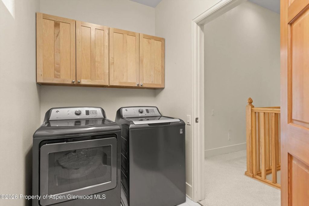 34 of 40 - 610 Evans Court, Basalt, CO