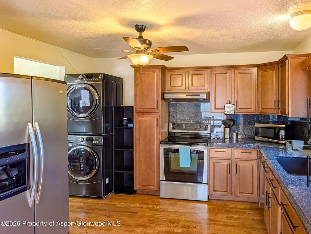 12 of 35 - 1100 Valley View Road, Glenwood Springs, CO