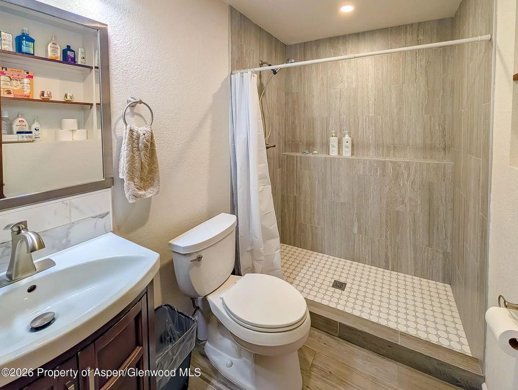 32 of 35 - 1100 Valley View Road, Glenwood Springs, CO