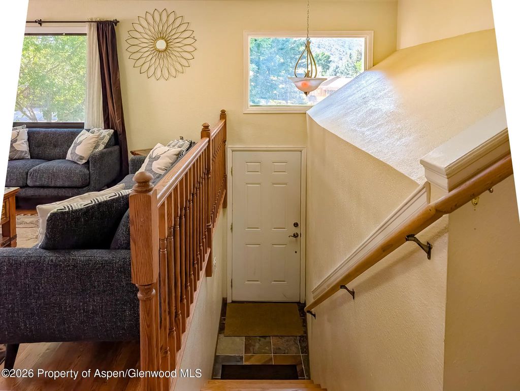 8 of 35 - 1100 Valley View Road, Glenwood Springs, CO