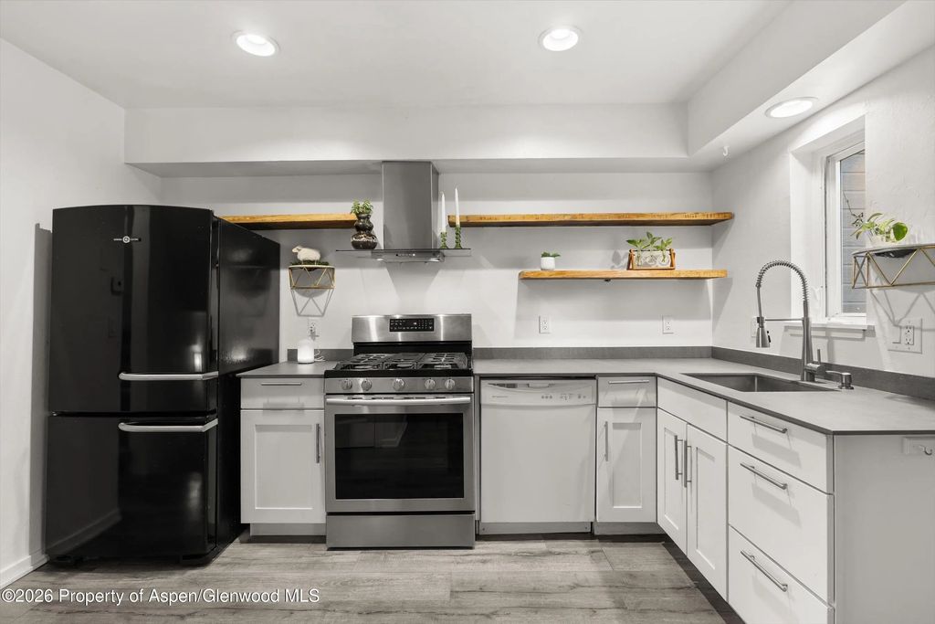 7 of 26 - 372 S 8th Street, Carbondale, CO