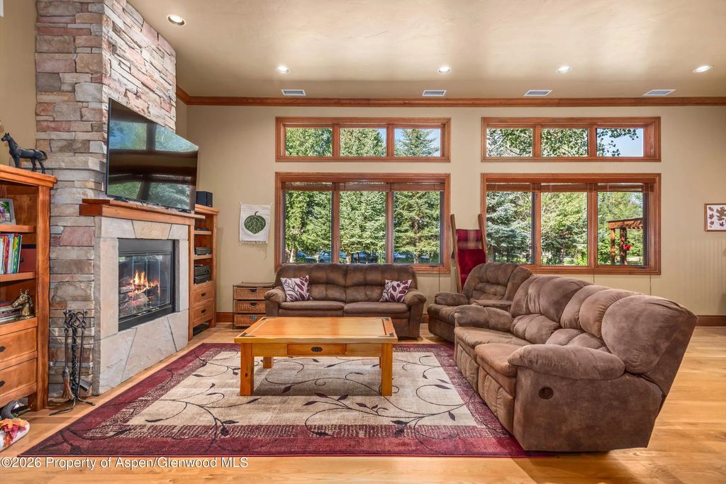8 of 44 - 91 Corral Drive, Carbondale, CO