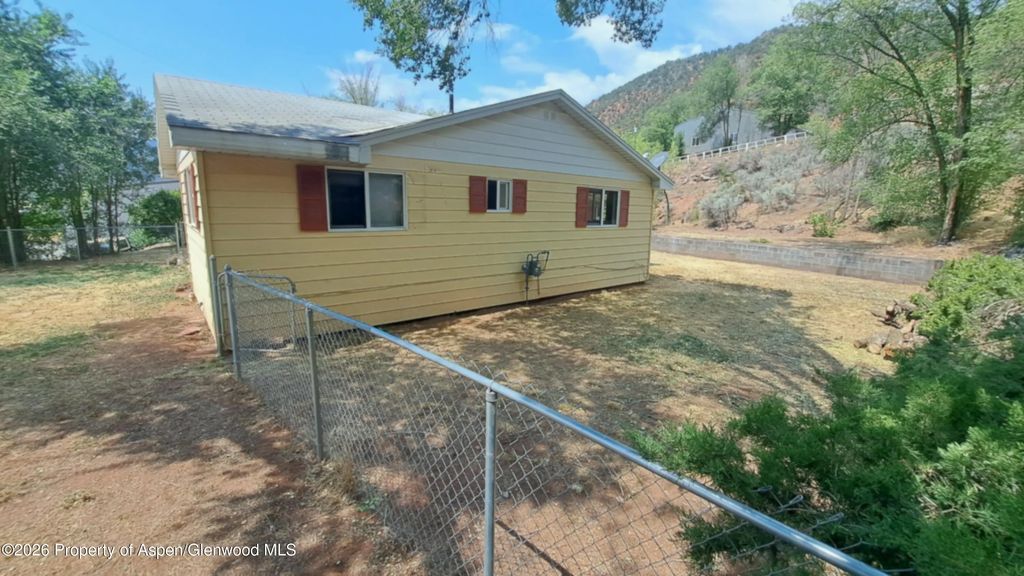 5 of 28 - 6778 Highway 82, Glenwood Springs, CO