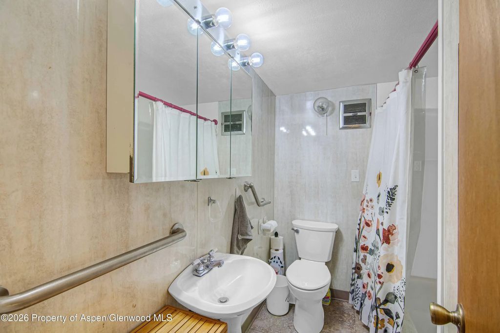 41 of 44 - 1205 Riverside Drive, Glenwood Springs, CO