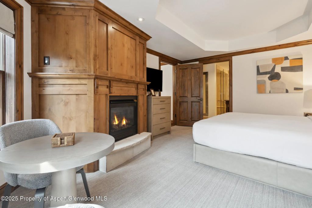 14 of 29 - 415 E Dean St., Unit 20, Week 27, Aspen, CO