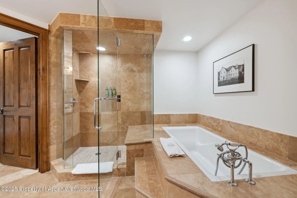 22 of 29 - 415 E Dean St., Unit 20, Week 27, Aspen, CO