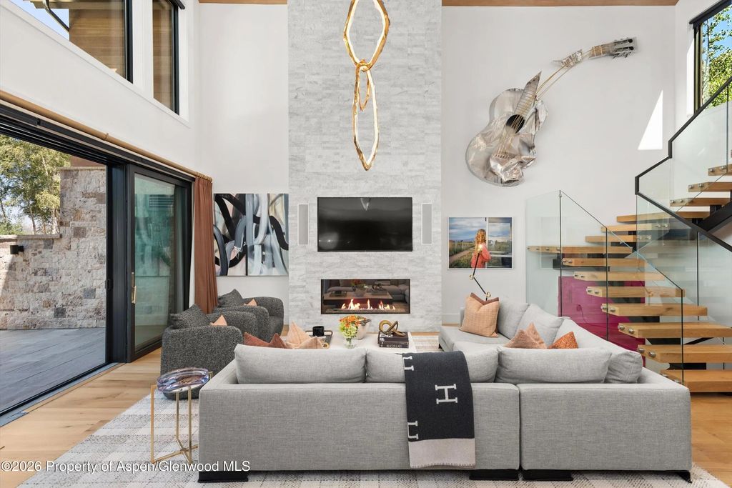 8 of 64 - 737 Cemetery Lane S, Aspen, CO