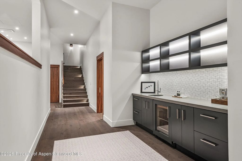 28 of 37 - 755 S Aspen Street A, Aspen, CO