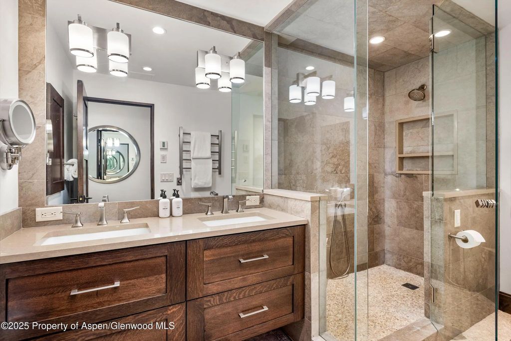 14 of 23 - 610 S West End Street E103, Aspen, CO