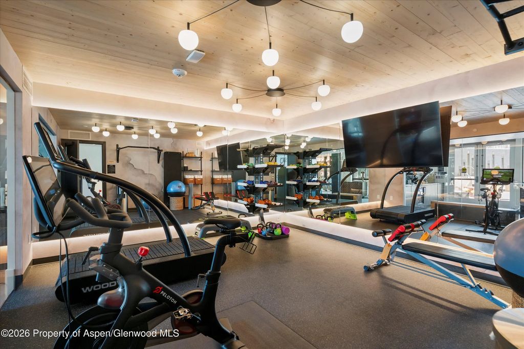 40 of 44 - 180 Wood Road 203, Snowmass Village, CO