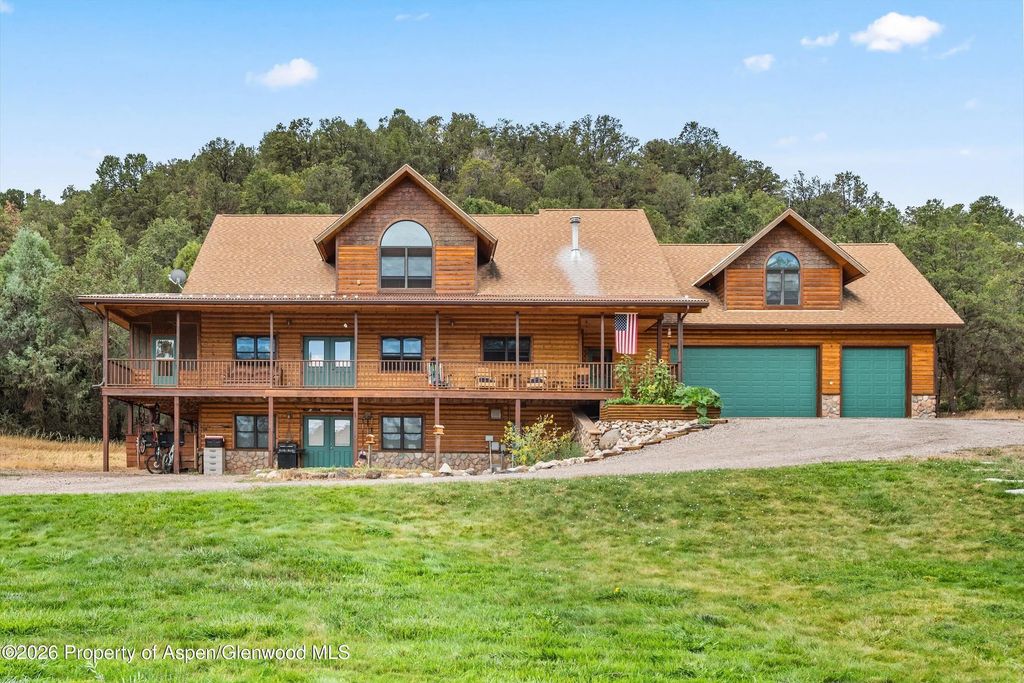 6135 County Road 109, Carbondale