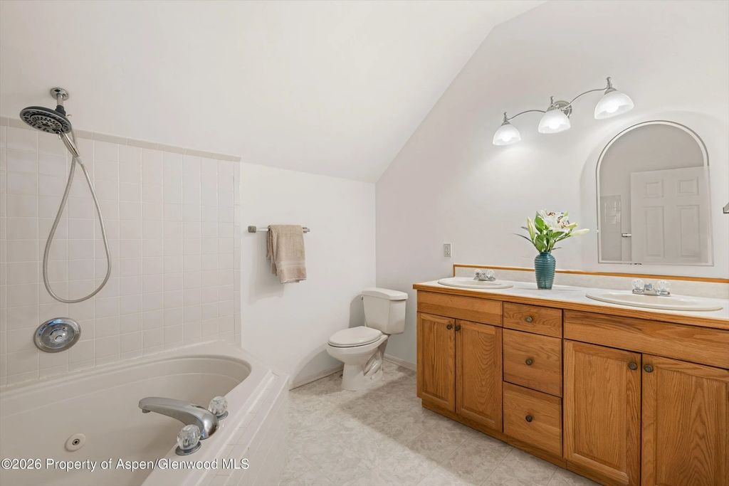 25 of 45 - 6135 County Road 109, Carbondale, CO