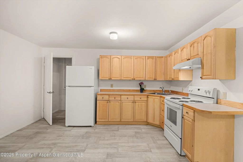 33 of 45 - 6135 County Road 109, Carbondale, CO