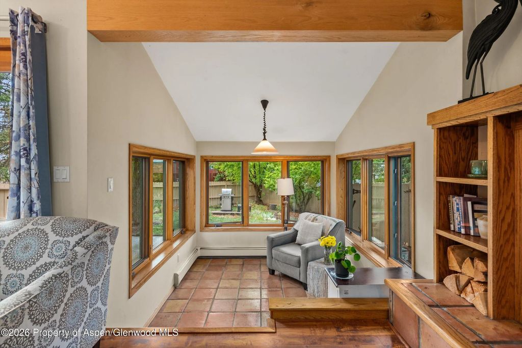 13 of 45 - 33 Mountain Court, Basalt, CO