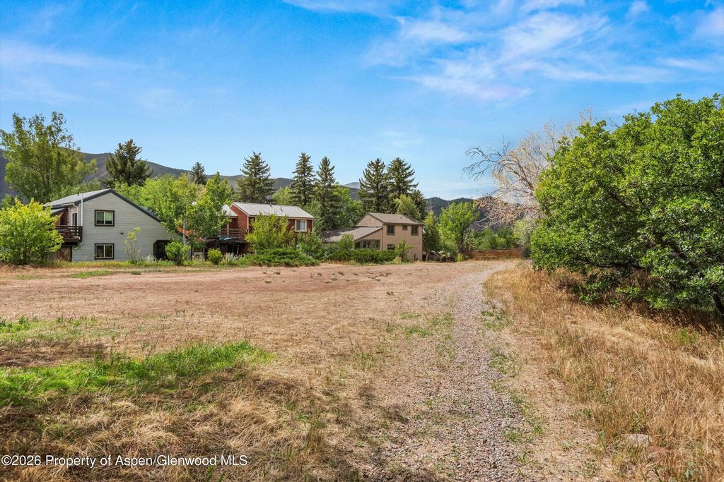 28 of 45 - 33 Mountain Court, Basalt, CO