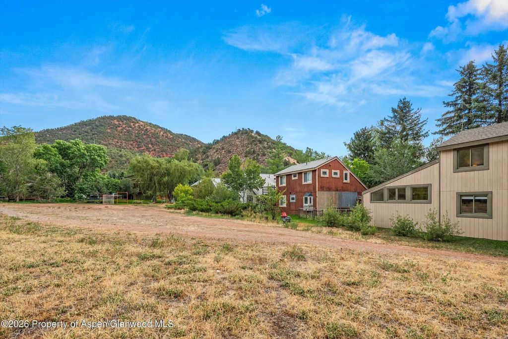 29 of 45 - 33 Mountain Court, Basalt, CO