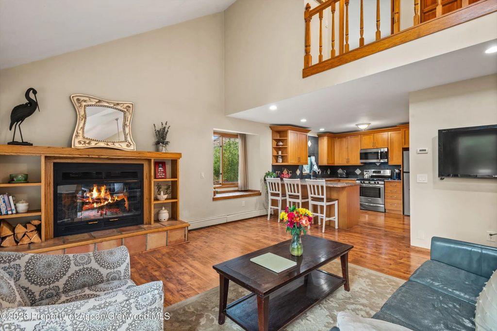 7 of 45 - 33 Mountain Court, Basalt, CO
