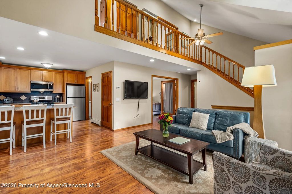 9 of 45 - 33 Mountain Court, Basalt, CO