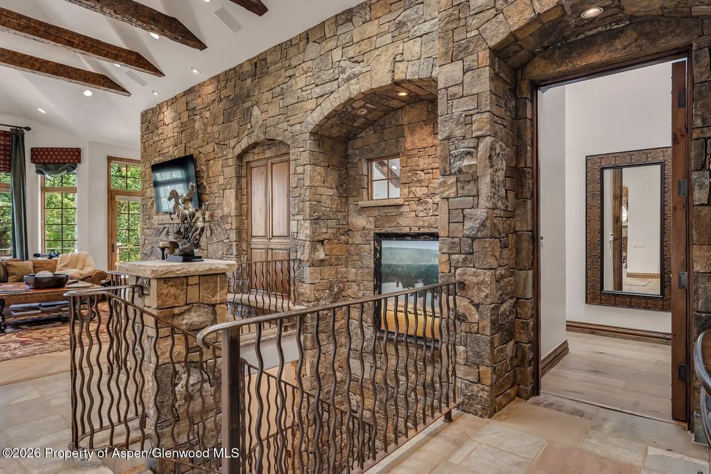 18 of 109 - 281 Pine Crest Drive, Snowmass Village, CO