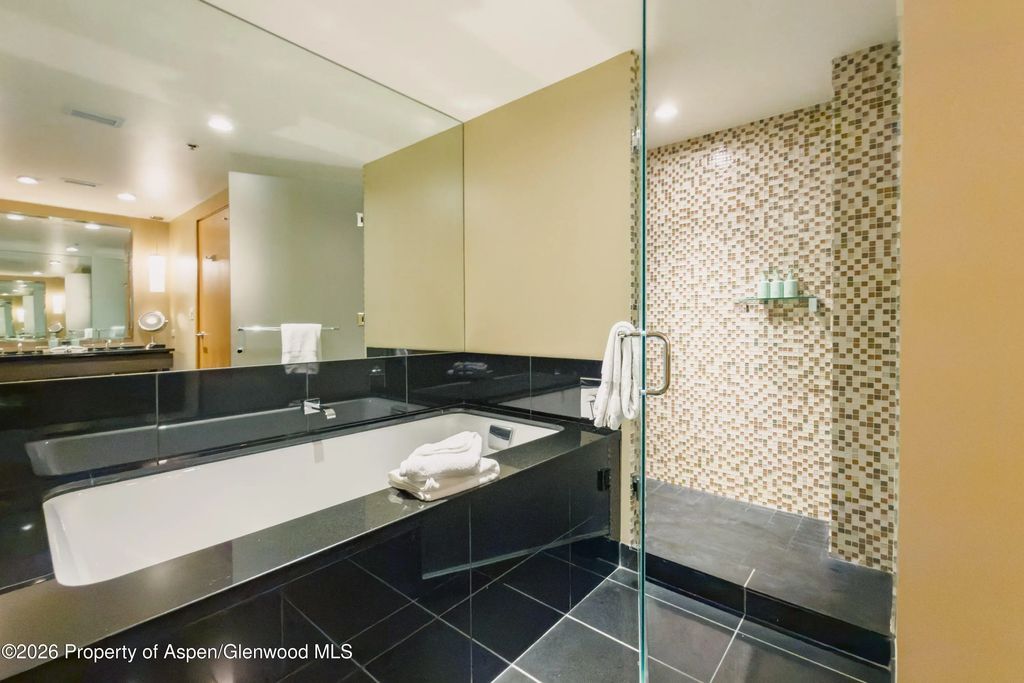 11 of 30 - 130 Wood Road 632, Snowmass Village, CO