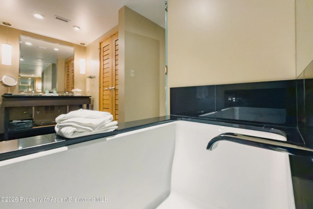 13 of 30 - 130 Wood Road 632, Snowmass Village, CO